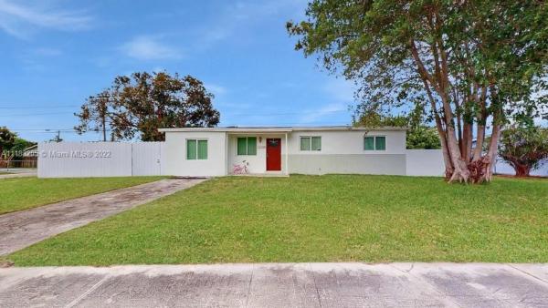 Lincoln Estates, 22325 SW 108th Ave, Goulds, Florida 33170, image 1