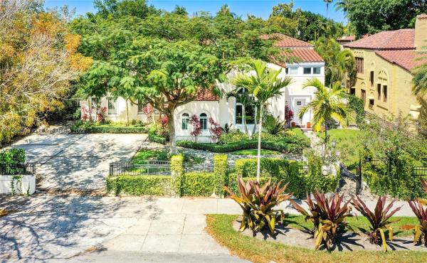 Spanish Court, 4119 SW 16th St, Coral Gables, Florida 33134, image 1