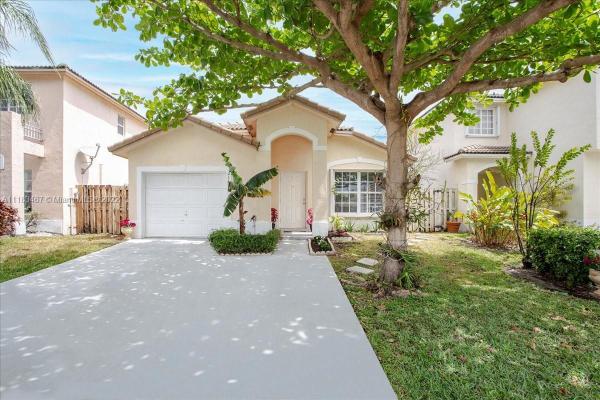 Windy Pointe, 21431 SW 88th Ave, Cutler Bay, Florida 33189, image 2