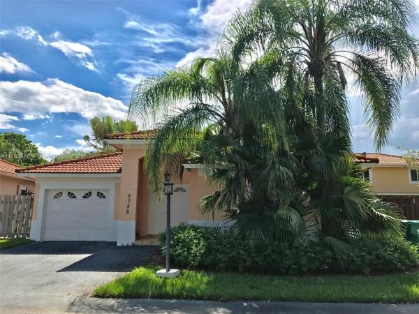 Patio Homes Of Doral Pines, 5758 NW 97th Pl, Doral, Florida 33178, image 1
