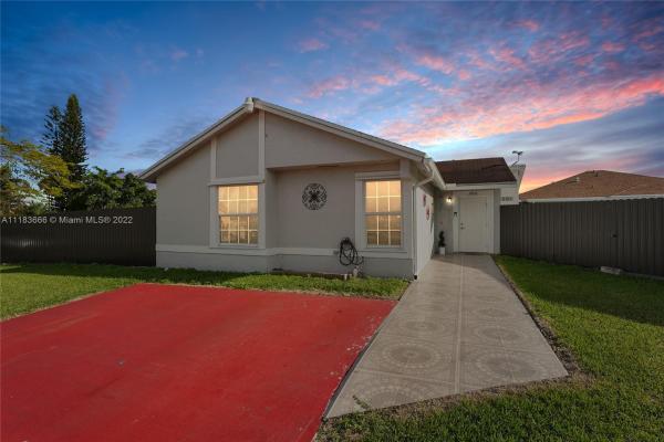 Oak Park, 21026 SW 125th Pl, Goulds, Florida 33177, image 1