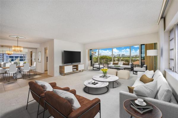 Westchester House, 3080 NE 47th Ct #408, Fort Lauderdale, Florida 33308, image 1
