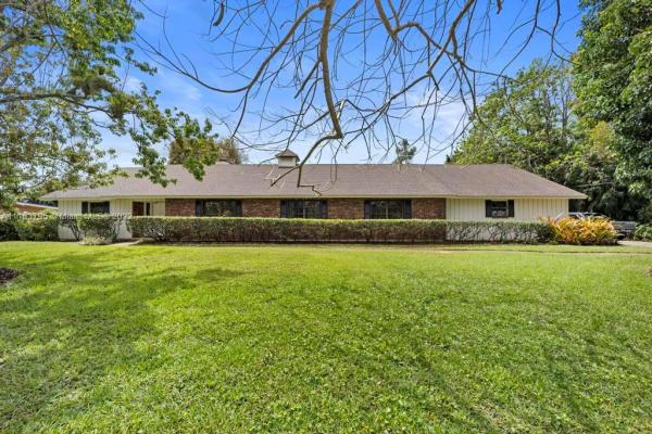 Plantation Acres, 11300 SW 3rd St, Plantation, Florida 33325, image 2