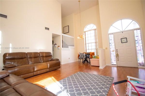 Wedgewood Cove, 14200 Wedgewood Ct, Davie, Florida 33325, image 1