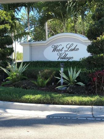 West Lake Village, Hollywood, Florida 33019, image 2