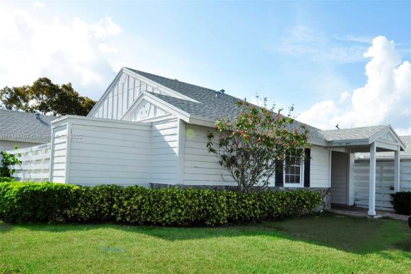 Village Homes At Country Walk, 13766 SW 147th Cir Ln #1-20, Country Walk, Florida 33186, image 2