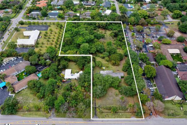 Kendall Green Homesites, 8501 SW 112th St, Kendall, Florida 33156, image 1