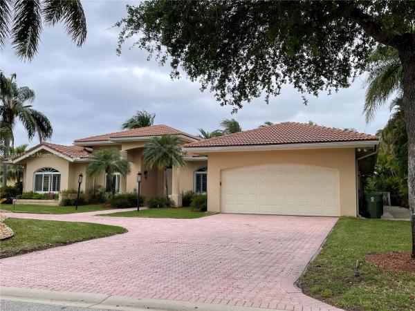 The Enclave, 570 W Enclave Cir W, Pembroke Pines, Florida 33027, image 1