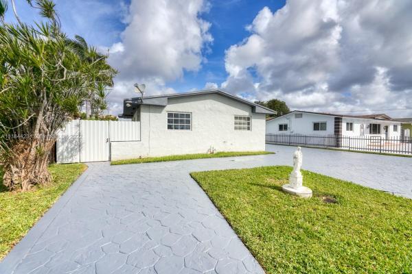 Income Producing SW Property, Sweetwater, Florida 33174, image 2