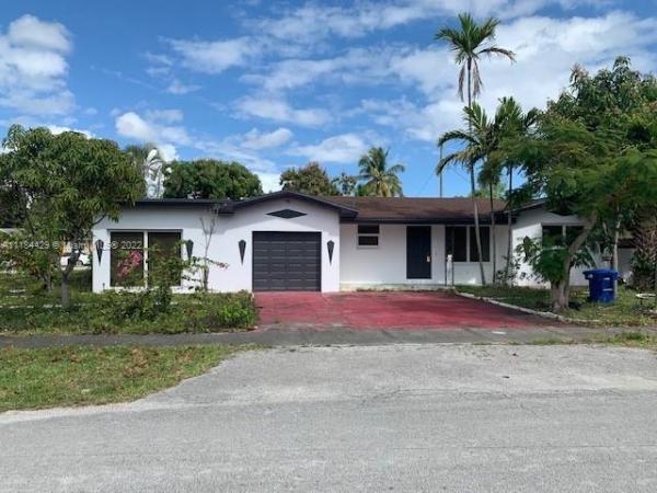 1101 NE 110th Ter, Unincorporated Dade County, Florida 33161, image 2