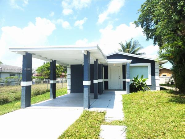 Liberia, 2339 Douglas St, Hollywood, Florida 33020, image 2