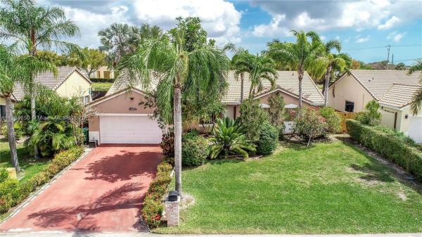 Three Lakes, 13755 SW 176th Ter, Richmond West, Florida 33177, image 1