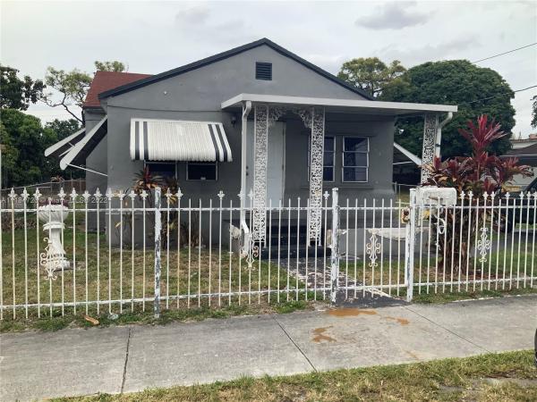 Hialeah Heights, 2733 NW 60th St, Brownsville, Florida 33142, image 2