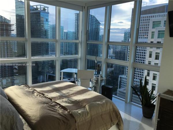 The Plaza On Brickell East, 950 Brickell Bay Dr #3400, Miami, Florida 33131, image 2