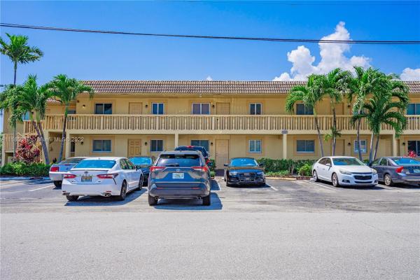 Pompano Beach View, 840 Pine Dr #203, Pompano Beach, Florida 33060, image 1