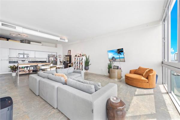 Space 01, 7934 W West Dr #1505, North Bay Village, Florida 33141, image 1