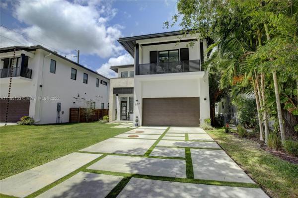 Coral Way Heights, 6137 SW 26th St, Tamiami, Florida 33155, image 1