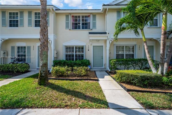 Coral Reef Club, 9852 NW 56th Pl, Coral Springs, Florida 33076, image 1