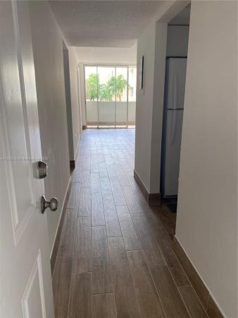 Samari Lake East, 10090 NW 80th Ct #1210, Hialeah Gardens, Florida 33016, image 2