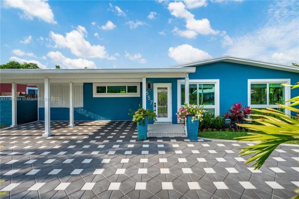 Boulevard Estates , 657 NW 30th Ct, Wilton Manors, Florida 33311, image 1
