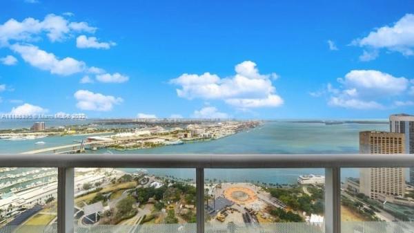 50 Biscayne, 50 Biscayne Blvd #4606, Miami, Florida 33132, image 2