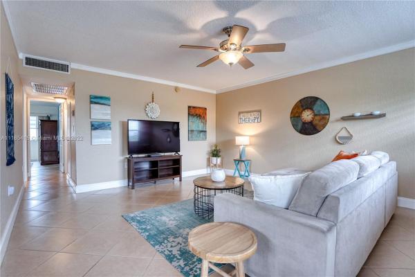 Tuscany At Kings Point, 269 Tuscany E, Delray Beach, Florida 33446, image 2