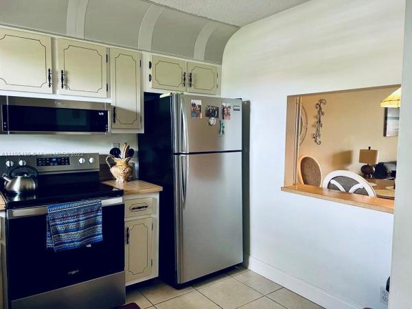 Isle Of Boca Dunes, 9300 SW 8th St #304, Boca Raton, Florida 33428, image 2