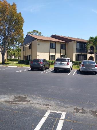 Pine Ridge South 2, 212 Pine Hov Cir #C-2, Greenacres, Florida 33463, image 2