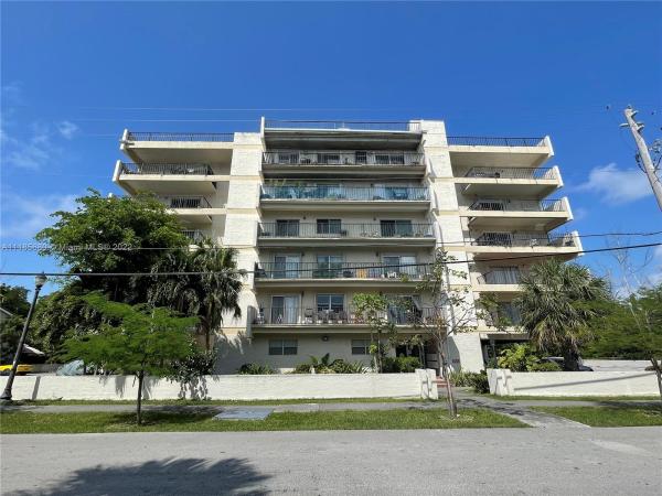 Pine Tower, 16508 NE 26th Ave #504, North Miami Beach, Florida 33160, image 1