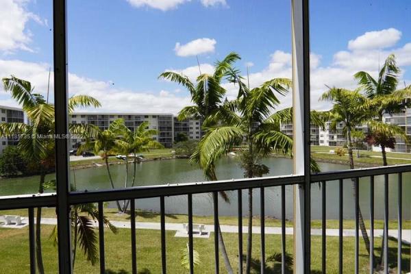 Point East, 2855 Leonard Dr #H304, Aventura, Florida 33160, image 2