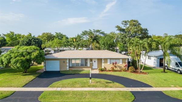 Plantation Park Lakesites, 5661 SW 4th Ct, Plantation, Florida 33317, image 1