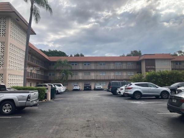 Crystal Lake 3930, 3930 Crystal Lake Dr #116, Deerfield Beach, Florida 33064, image 1