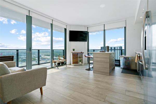 Hyde Midtown, 121 NE 34th St #1816, Miami, Florida 33137, image 2