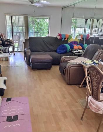 Towne Greene, 225 SE 10th St #9D, Deerfield Beach, Florida 33441, image 1