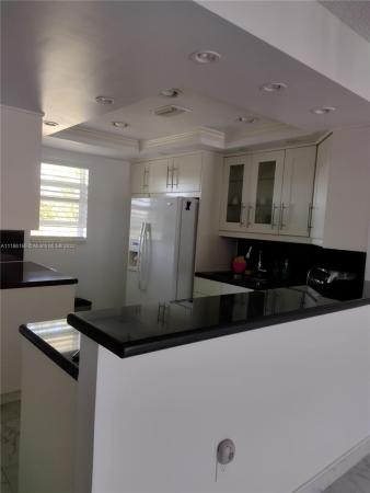 Parkside Towers, 220 SW 9th Ave #416, Hallandale Beach, Florida 33009, image 1