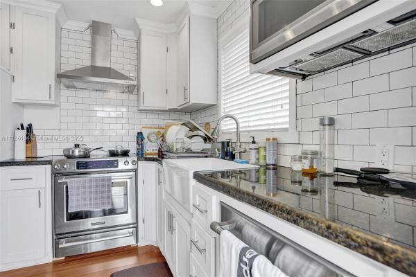 The Pines, 2945 SW 25th St, Miami, Florida 33133, image 2