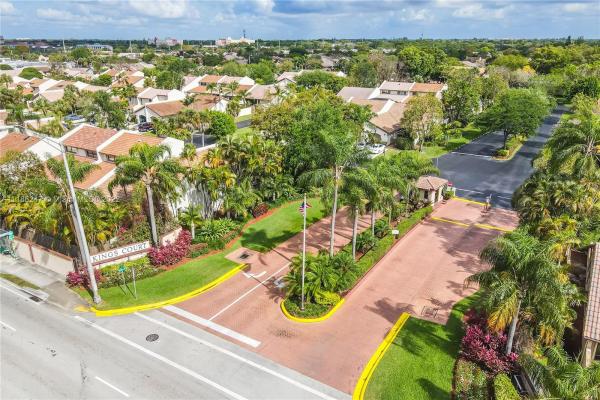 Kings Court West, 11386 SW 86th Ln, Kendall, Florida 33173, image 1