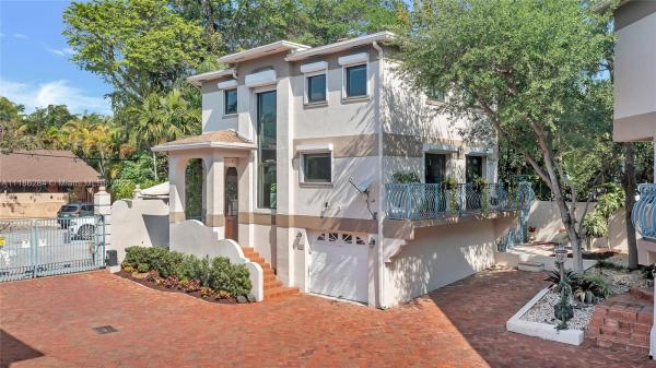 Allamanda Gardens, 3263 Allamanda St #3263, Miami, Florida 33133, image 1