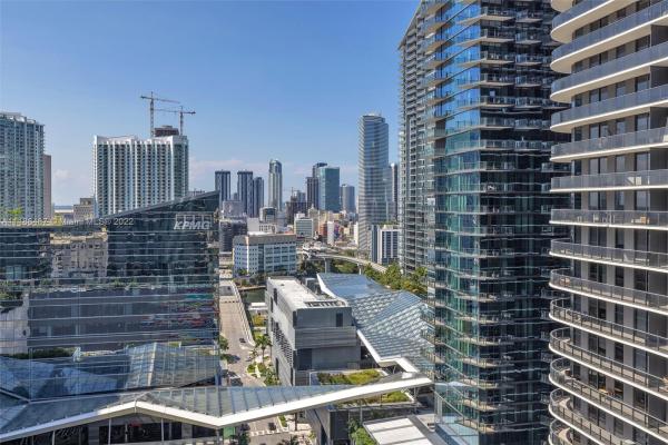 Brickell Heights East, 45 SW 9th St #2101, Miami, Florida 33130, image 1
