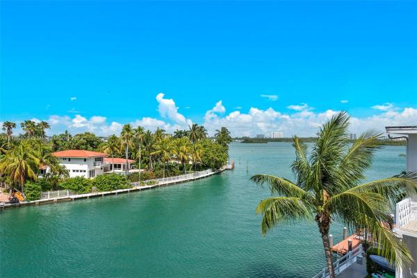 Montego Club, 10180 W Bay Harbor Dr #4C, Bay Harbor Islands, Florida 33154, image 1