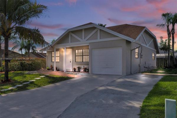 Boca Country Estates, 10534 Country Club Ter, Boca Raton, Florida 33428, image 1