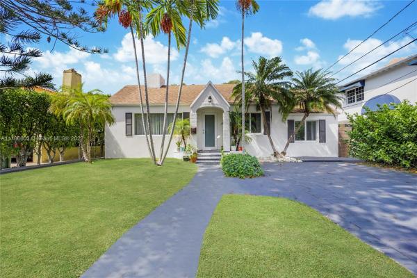 Brickell Estates, 256 SW 30th Rd, Miami, Florida 33129, image 2