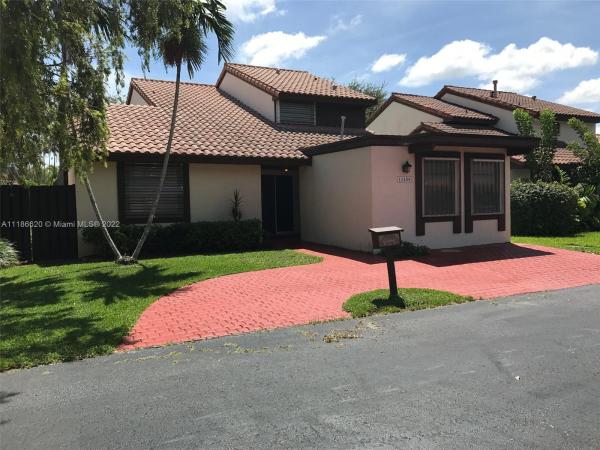 Gladewinds Heights, 11258 SW 90 Ln #, Kendall, Florida 33176, image 1