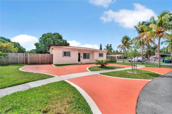Panuleta Gardens, 16971 NE 8th Ct, North Miami Beach, Florida 33162, image 1