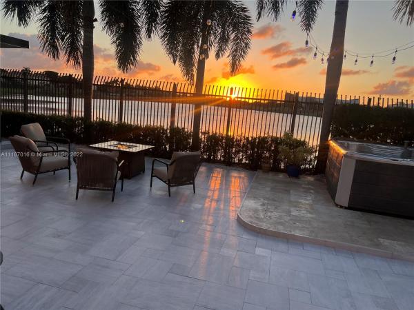 5940 SW 157th Pl, Unincorporated Dade County, Florida 33193, image 2