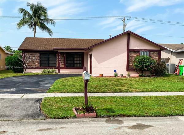 Windward Isle, 12011 NW 34th Pl, Sunrise, Florida 33322, image 2