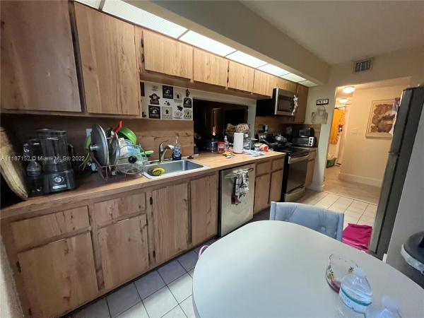 Royal Palm At Plantation, 6800 Cypress Rd #501, Plantation, Florida 33317, image 1