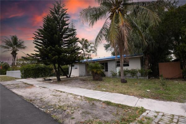 Pythias Park, 1215 NE 135th Ter, North Miami, Florida 33161, image 2