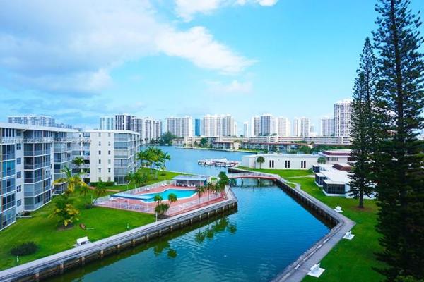 Point East, 2905 Point East Dr #L606, Aventura, Florida 33160, image 2