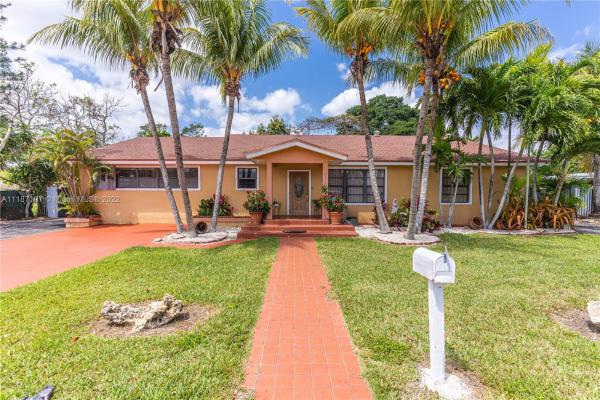 Silver Palm Park, 23120 SW 123rd Ct, Goulds, Florida 33170, image 1